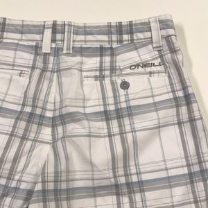 O'Neill Shorts - O’NEILL Mens 31 White Plaid Shorts O'Neill Shorts - O’NEILL Mens 31 White Plaid Shorts